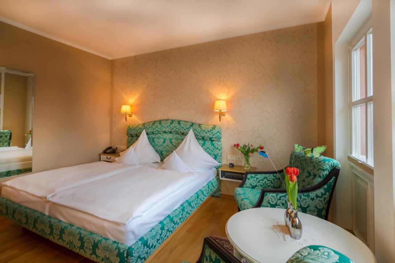 Schlosshotel Kurfuerstliches Amtshaus Dauner Burg Kültér fotó